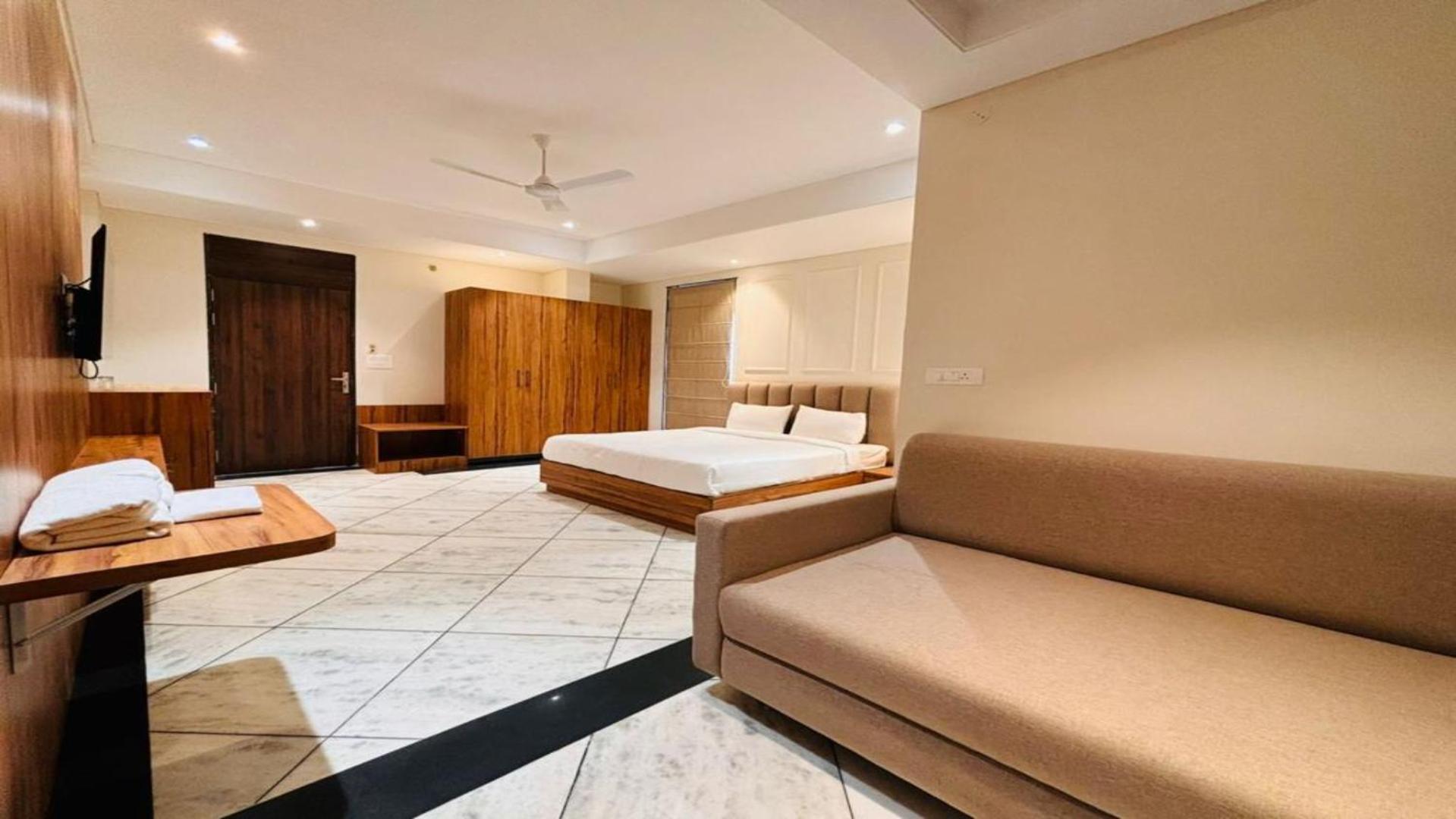 Hotel Saaj Mansion Dźajpur Zewnętrze zdjęcie